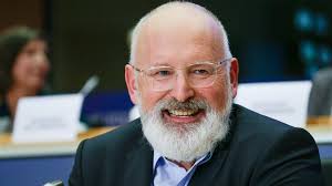 Frans timmermans was born on may 6, 1961 in heerlen, limburg, netherlands as franciscus cornelis gerardus maria timmermans. Timmermans Floats Idea To Put Solar Panels On The Roof In Line With Solar4buildings Solarpower Europe