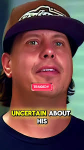 Bill Charlton's Instagram, Twitter & Facebook