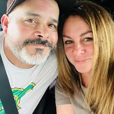 Hopped off the train and skated down to Bloomington yesterday to entertain  the residents at Evergreen. Thank you Haley for setting this up. It warned  my heart to see them smiling and