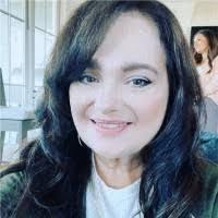 Greg Varney's Instagram, Twitter & Facebook