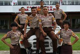 Check spelling or type a new query. Syarat Dan Rincian Penerimaan Polri Berbagai Posisi Lkbb Indonesia College