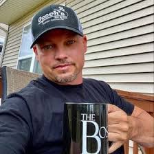 Bobby Tennison's Instagram, Twitter & Facebook