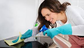 Estimates as to how many dust mites actually live in an average mattress vary wildly, from 10,000 to over a million. 12 Ways To Keep Dust Out Of Your House Articles Max