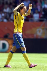 Swedish striker lotta schelin is the special guest on this week's show dr'ol de dam, on oltv, this thursday at 20:00 cet. Lotta Schelin Sports Women Female Football Player Amazing Women