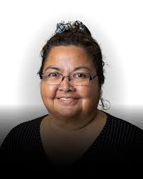 Sheena Miller's Instagram, Twitter & Facebook