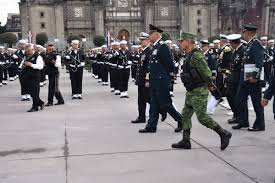 Resultado de imagen para militares millonarios en mexico