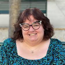 Ohio University Chillicothe outstanding graduate Mary Basham shines at work  and in the classroom