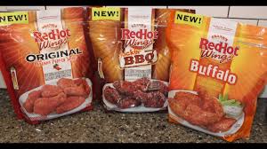 We started the evening with a half order of the spinach artichoke dip & salsa and fresh chips. Frank S Redhot Wings Original Cayenne Pepper Sauce Kickin Bbq And Buffalo Review Youtube