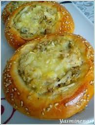 Puits Moelleux Au Thon A L Oree Des Douceurs Recettes De Cuisine Recette Nourriture Tunisienne