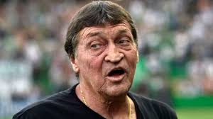 The fastest meme generator on the planet. Falcioni Hizo Un Cambio Ofensivo Por Error En Independiente Y Las Redes Sociales Estallaron De Memes