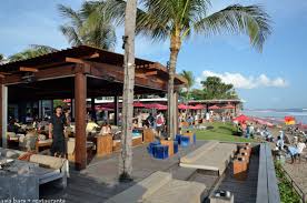 Mejekawi, meaning sacred table in sanskrit, is a sleek eatery lauded by lovers and gastronomes. Ku De Ta World Famous Beachside Venue On Seminyak Beach Bali Asia Bars Restaurants