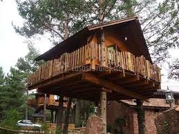 Boasting impressive views of the surrounding landscape and an outdoor pool, casa de huéspedes la azul offers accommodation in tupungato. Casa Del Arbol Avet Prades Tarragona