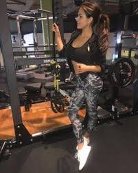 Bereit Fur Straffe Beine Die Besten Tipps Tricks Schlank Ubungen Fur Schlanke Beine Abnehmen Vor drei jahren suchte jessica paszka als bachelorette einen partner.