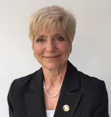 District Bids Teary Farewell to Gioia Gensini