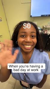 M A Y A 🦋 ✨ (@queen_myy.xx)