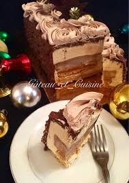 Buche Caramel Agrume Et Poires Gateau Et Cuisine Buche De Noel Au Caramel Rochers Chocolat Biscuits Au Caramel