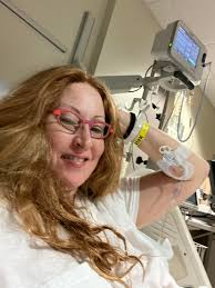 Julie Malone (@juliemalonepaintings) • Instagram photos and videos