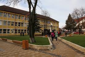 Soluție la un click distanță pentru cozile din policlinica bistrița funcționează programarea on line vezi pentru ce zile te poți programa. Medicii De La Policlinica BistriÈ›a OferÄƒ ConsultaÈ›ii La DistanÈ›Äƒ Vezi Ce Trebuie SÄƒ Faci Pentru Programare Bistriteanul Afla Primul