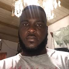 TURTLE MAKES COURT APPEARANCE BEFORE ITS RELEASE BACK TO SEA Download our  new app! 📲 www.cnc3.co.tt/app