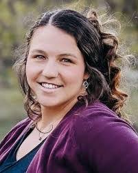 Nicole Litchfield's Instagram, Twitter & Facebook