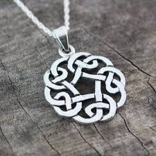 Celtic Father Daughter Symbol Celtic Knot Friendship Necklace Etsy In 2020 Friendship Necklaces Irish Jewelry Silver Celtic Knot