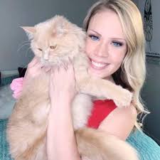 Ashley Arnett (@ashleymariearnett) • Instagram photos and videos