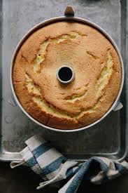 What S The Difference Between Bundt Pans Sponge Cake Pans And Chiffon Pans Angel Food Cake Pan Cake Pans Tube Cake Pan