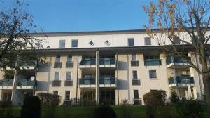 51 m² wohnfläche verteilen sich auf ein helles, freundliches wohnzimmer, welches über e… weiterlesen. 2 Zimmer Wohnung Zu Vermieten 32049 Herford Innenstadt Goldregenweg 8 Mapio Net
