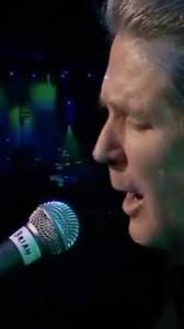Live in London: Brian and band perform Caroline, No.