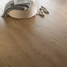 Oak Plank Effect Laminate Flooring 2 92m Pack Departments Diy At B Q Oak Planks Laminate Flooring Laminate