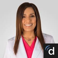 Gloria Colon's Instagram, Twitter & Facebook