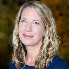 Jen Frazier's Instagram, Twitter & Facebook