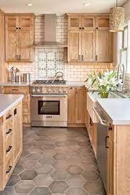 Modern farmhouse kitchen in blonde wood with darker flooring. 22 Ideas Blonde Wood Kitchen Cabinets Interior Design Kitchen Remodel Small Kitchen Cabinet Interior Rustic Modern Kitchen