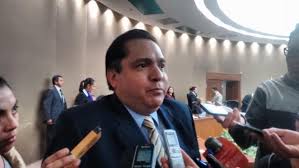 Acusan a Erasto Martínez de campaña negra orquestada contra AMLO