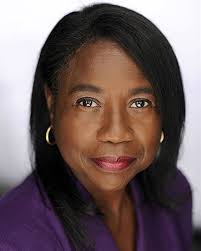 Alumna and Renowned Actress Adilah Barnes Returns to Campus for A Raisin In  The Sun