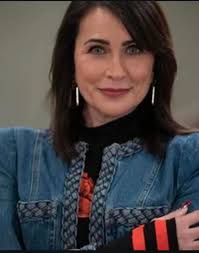 Is Lois's accent back?