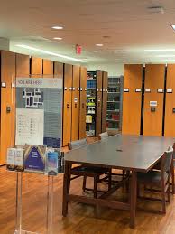 UCI Libraries Gateway Study Center - Quad, 101 Gateway, Irvine | Corner