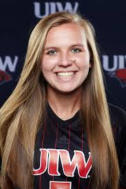 Ashley Crabbe's Instagram, Twitter & Facebook