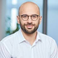 8 "Jakob Lowe" profiles