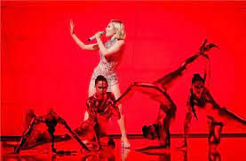 Eurovision 2021 is the latest instalment in the singing contest's esteemed history.will we see a new country reign supreme tonight or will another add. Eurovision 2021 Megalh Nikhtria H Italia Sth 10h 8esh H Ellada Sth 16h H Kypros