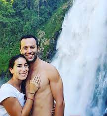 El deportista de bmx vincent pelluard, quien es el esposo de la medallista olímpica colombiana mariana pajón, se aseguró recientemente un puesto para competir en los próximos juegos olímpicos. Revista Vea El Esposo De Mariana Pajon Esta Muy Enamorado ÙÙŠØ³Ø¨ÙˆÙƒ