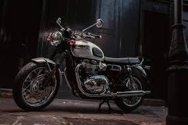 Aftermarket exhaust systems for triumph bonneville t100 se thruxton scrambler. Top 10 Triumph Bonnevilles Including Current Values Visordown