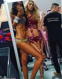 Diet fitness kelly gale kelly gale photos kelly gale video. Has Kelly Gale Taken Her Victoria S Secret Diet Too Far Daily Mail Celebrity Scoopnest