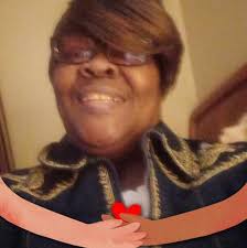 The snake started moving under the blanket, Melinda Major said, so she  jumped onto the desk in the room and called the front desk.