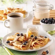 Crepes Aux Bananes Et Beurre D Arachide Je Cuisine Recipe Brunch Baking 101 Breakfast