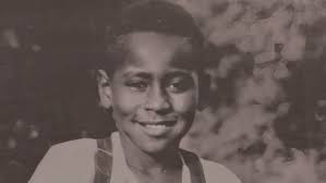 Amara Harris files federal lawsuit against Naperville after being found not  guilty of Naperville North High School AirPods theft