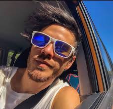 Irreconocible: Christian “Chino” Martínez dejó las rastas de la U para  brillar en el fútbol australiano