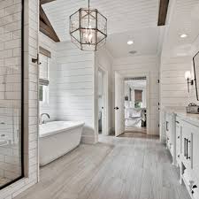 With over 99 bathroom ideas, no matter what size we've included plenty of bath, shower and tap decor for different master ensuites, kids bathrooms and guest bathroom design. 75 Beautiful Craftsman Bathroom Pictures Ideas July 2021 Houzz