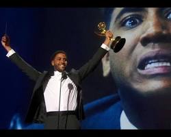 Изображение: Хейли Джоэл Осмент на вечеринке Deadline Hollywood Emmy Season Kickoff, 2017 год