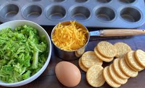 My Family Loves This Easy Dinner Recipe Lazy Echilada Casserole Recipe In 2020 Healthy Snacks Easy Healthy Snacks Easy Homemade Snacks